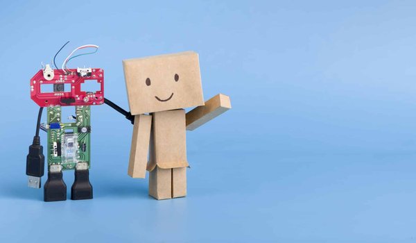 What are the benefits of adopting AI-powered chat for a business ?